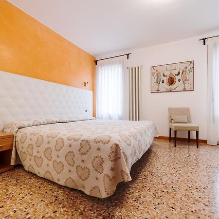 Hotel Roma Cittadella Luaran gambar
