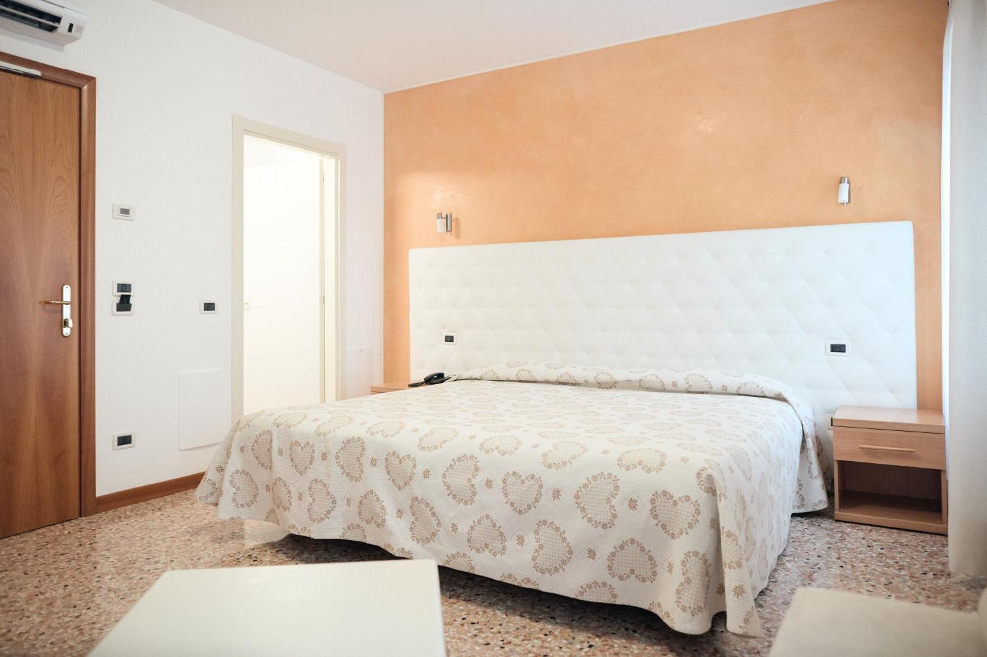Hotel Roma Cittadella Luaran gambar