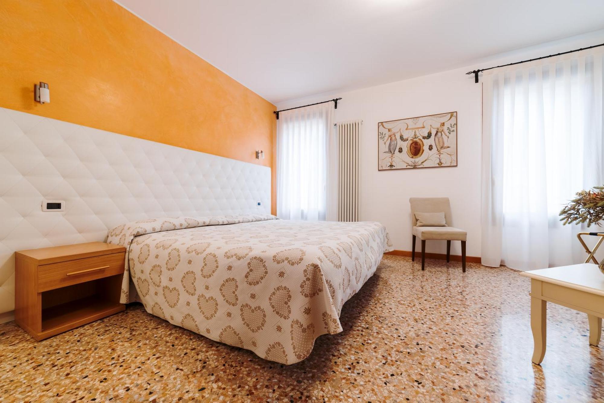 Hotel Roma Cittadella Luaran gambar